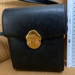 sascha black crossbody purse